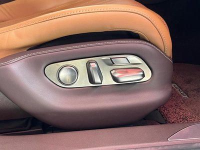 صورة مصغرة 37 لـ 2018 Lexus LS