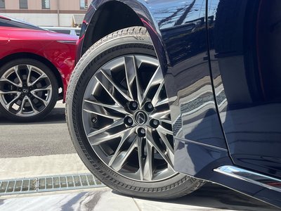 صورة مصغرة 26 لـ 2018 Lexus LS