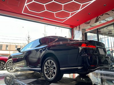 صورة 3 لـ 2018 Lexus LS