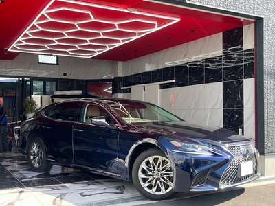 صورة 6 لـ 2018 Lexus LS