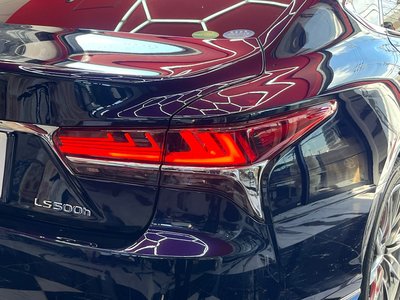 صورة مصغرة 22 لـ 2018 Lexus LS