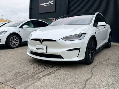 TESLA MODEL X - 6