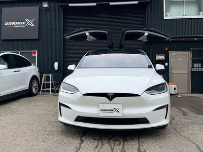 TESLA MODEL X - 4