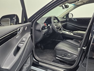 صورة 10 لـ 2022 Genesis GV80