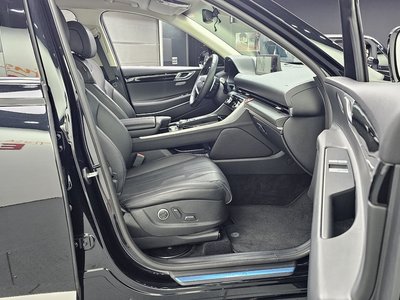2022 Genesis GV80 thumbnail 11