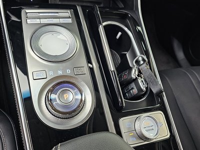 صورة 9 لـ 2022 Genesis GV80