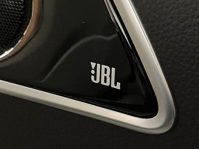 TOYOTA LAND CRUISER 300 - 10