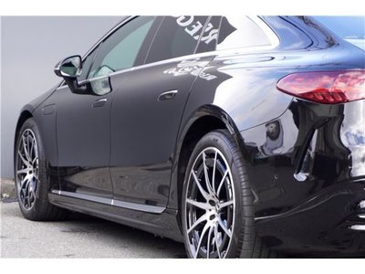 MERCEDES-BENZ EQS - 9