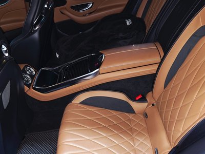 MERCEDES-BENZ GT AMG - 10