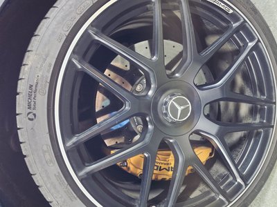 MERCEDES-BENZ GT AMG - 6