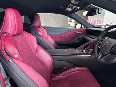 2017 Lexus LC — миниатюра 17