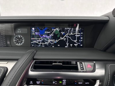 2017 Lexus LC — миниатюра 21