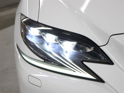 صورة مصغرة 18 لـ 2019 Lexus LS