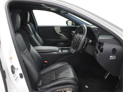 صورة مصغرة 12 لـ 2019 Lexus LS