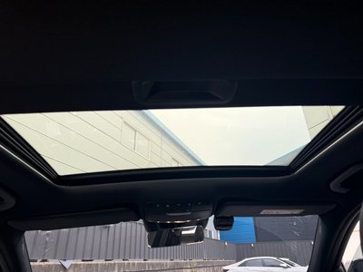 صورة مصغرة 16 لـ 2021 Mercedes-BENZ E-CLASS