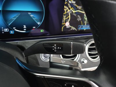 MERCEDES-BENZ E-CLASS - 9