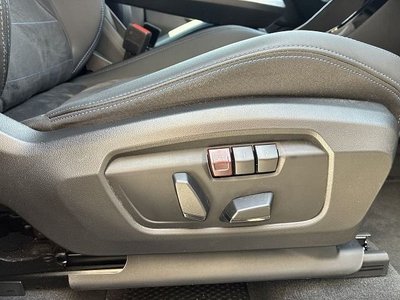 صورة مصغرة 30 لـ 2025 BMW X1