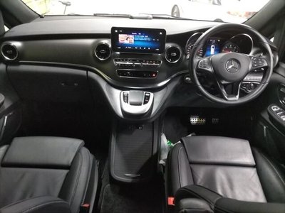 2023 Mercedes-BENZ V-CLASS 照片 3