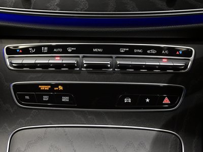 صورة مصغرة 34 لـ 2021 Mercedes-BENZ E-CLASS