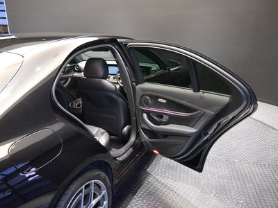 MERCEDES-BENZ E-CLASS - 9