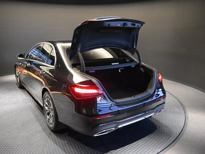 MERCEDES-BENZ E-CLASS - 8