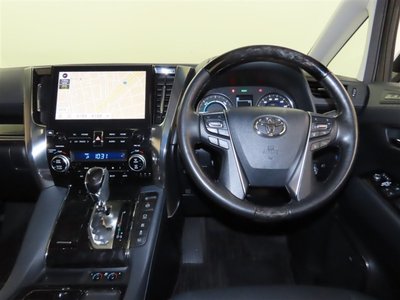 2021 Toyota ALPHARD — миниатюра 13