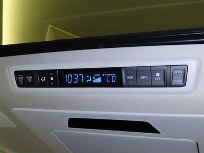 2021 Toyota ALPHARD — миниатюра 31
