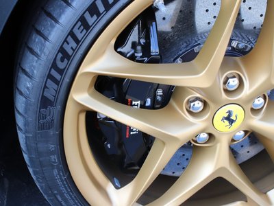 FERRARI ROMA - 10