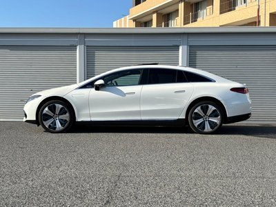 MERCEDES-BENZ EQS - 6