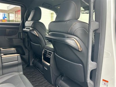 2024 Toyota ALPHARD — миниатюра 20