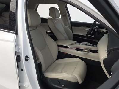 2023 Genesis GV70 — миниатюра 16
