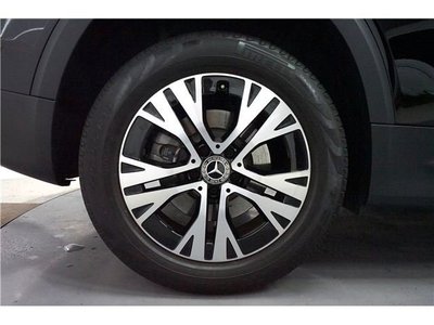 MERCEDES-BENZ GLB - 10