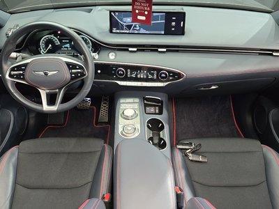 صورة 5 لـ 2022 Genesis GV70