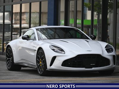 ASTON MARTIN VANTAGE - 1