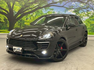 PORSCHE MACAN - 5