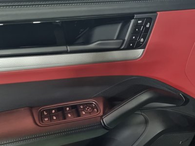 PORSCHE CAYENNE - 10