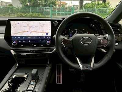 2024 Lexus RX thumbnail 27
