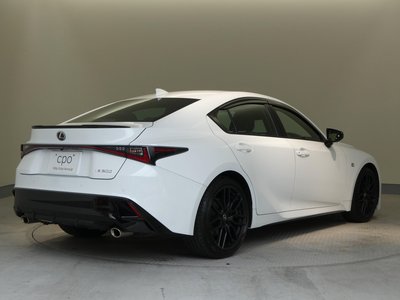 صورة مصغرة 36 لـ 2023 Lexus IS
