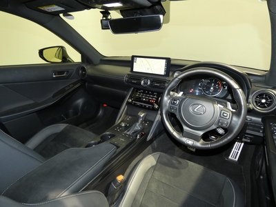 صورة مصغرة 21 لـ 2023 Lexus IS