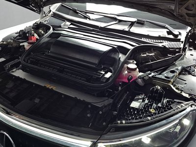 MERCEDES-BENZ EQS - 7