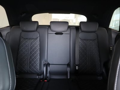 صورة مصغرة 121 لـ 2024 AUDI Q8