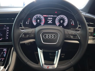 صورة مصغرة 117 لـ 2024 AUDI Q8