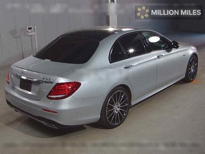 MERCEDES-BENZ E-CLASS AMG - 5