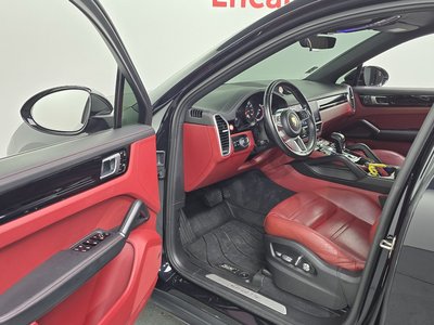 PORSCHE CAYENNE - 10