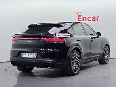 PORSCHE CAYENNE - 4