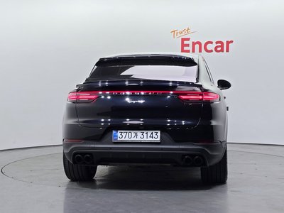 PORSCHE CAYENNE - 3