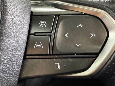صورة 8 لـ 2023 Lexus RX