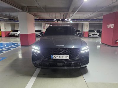 GENESIS GV80 - 1