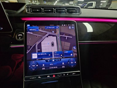 MERCEDES-BENZ S-CLASS - 8