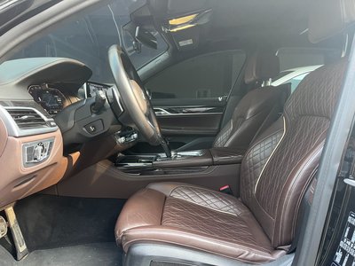 BMW 7 SERIES - 9